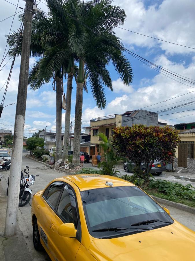 La Casona Armenia No Agua Caliente Apartment Exterior photo